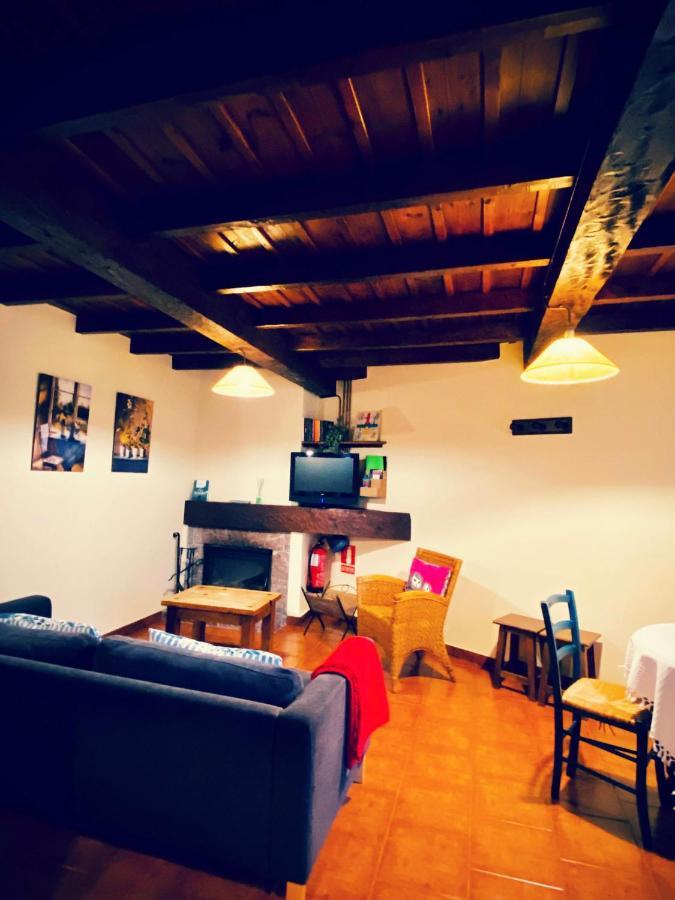 Casa Rural La Riba Sames Екстер'єр фото