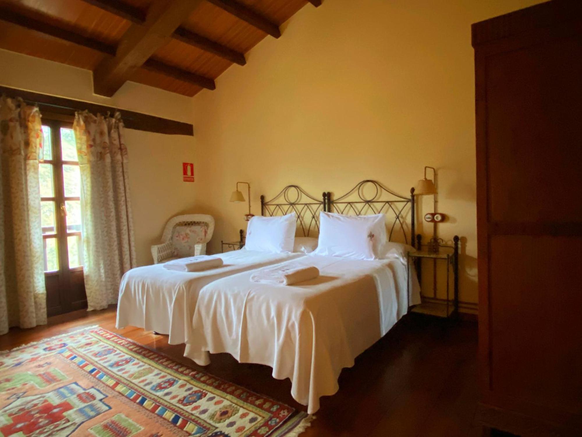Casa Rural La Riba Sames Екстер'єр фото
