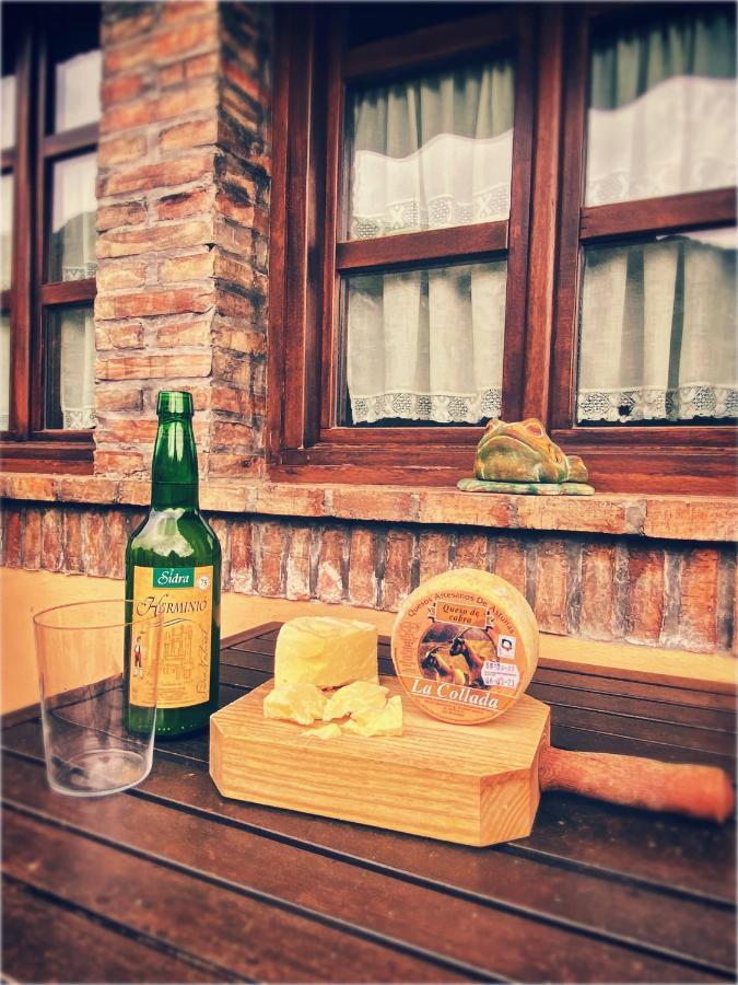 Casa Rural La Riba Sames Екстер'єр фото