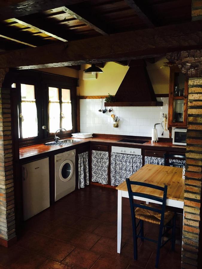 Casa Rural La Riba Sames Екстер'єр фото