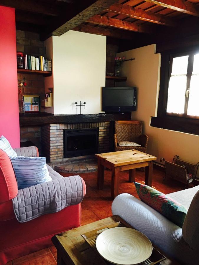 Casa Rural La Riba Sames Екстер'єр фото