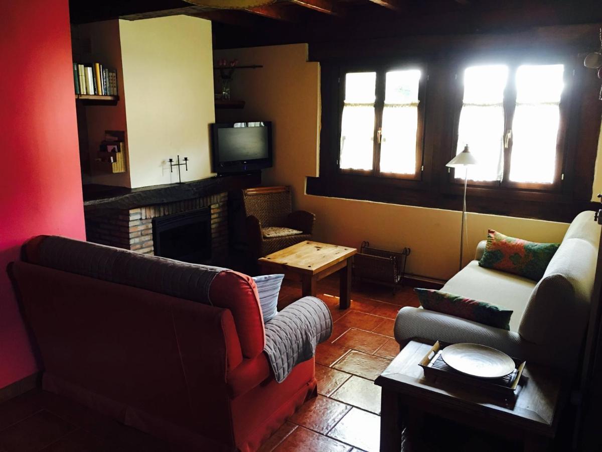 Casa Rural La Riba Sames Екстер'єр фото