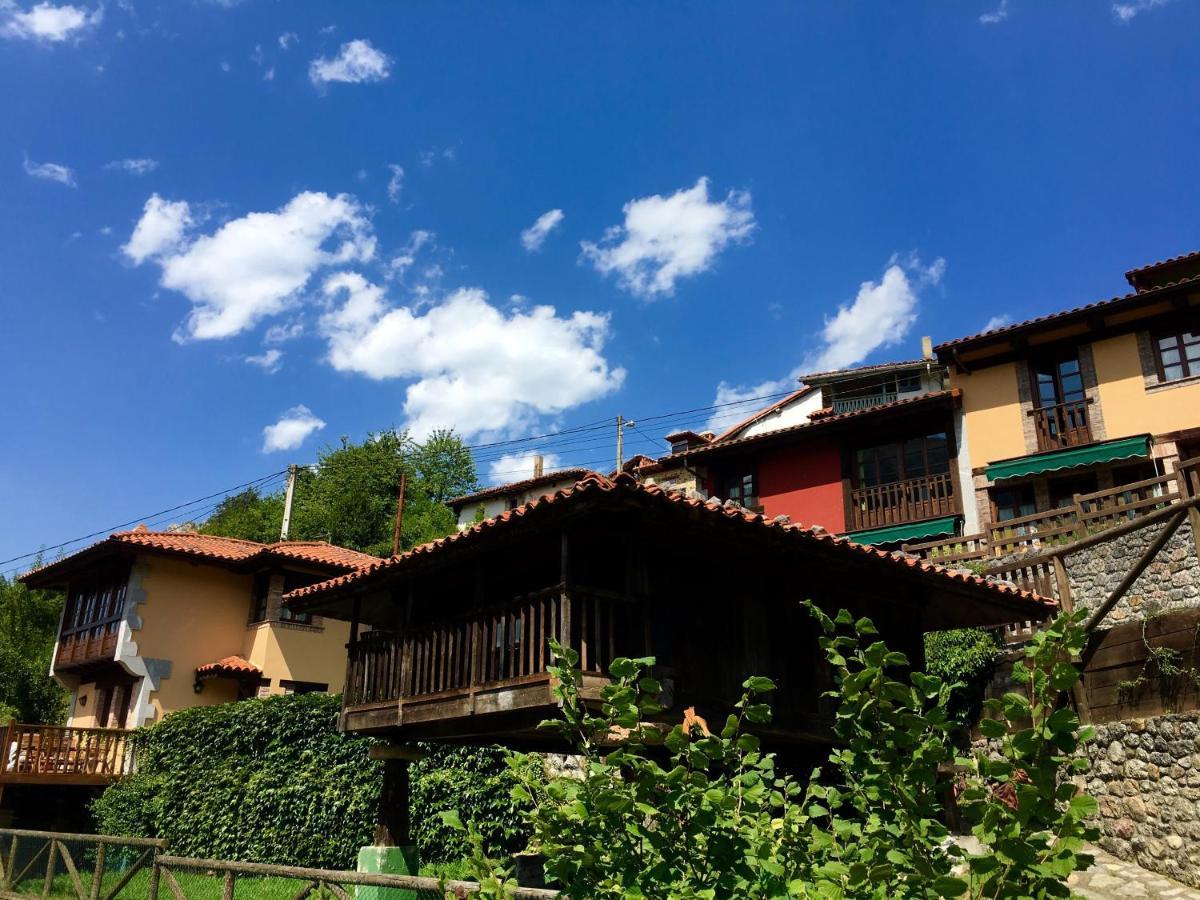 Casa Rural La Riba Sames Екстер'єр фото