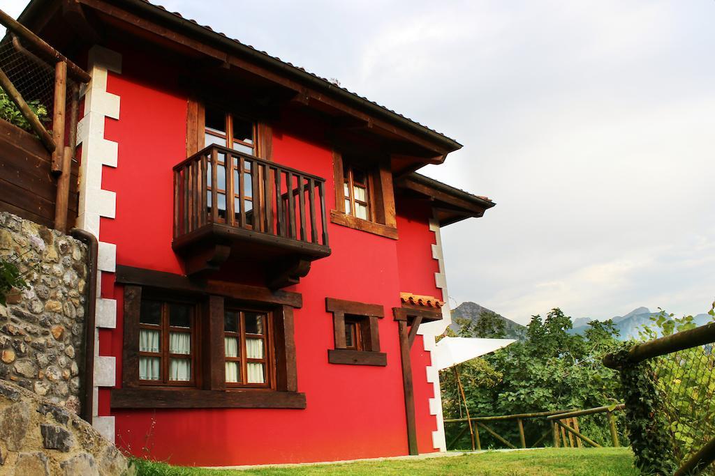 Casa Rural La Riba Sames Екстер'єр фото