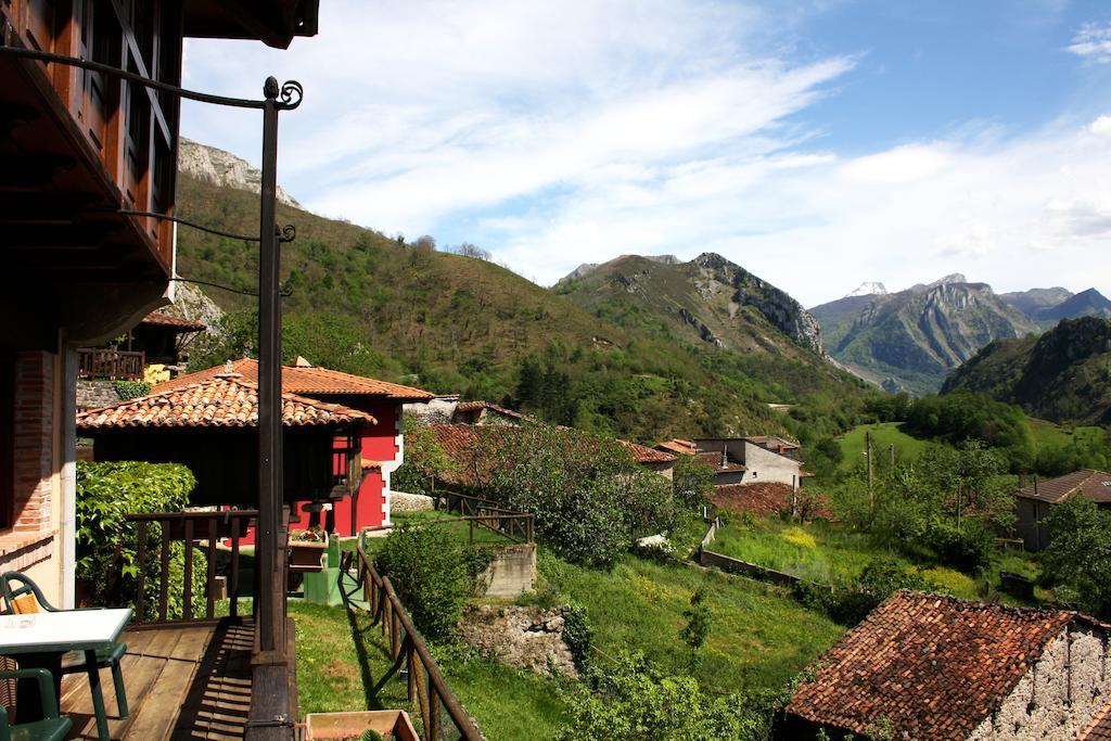 Casa Rural La Riba Sames Екстер'єр фото