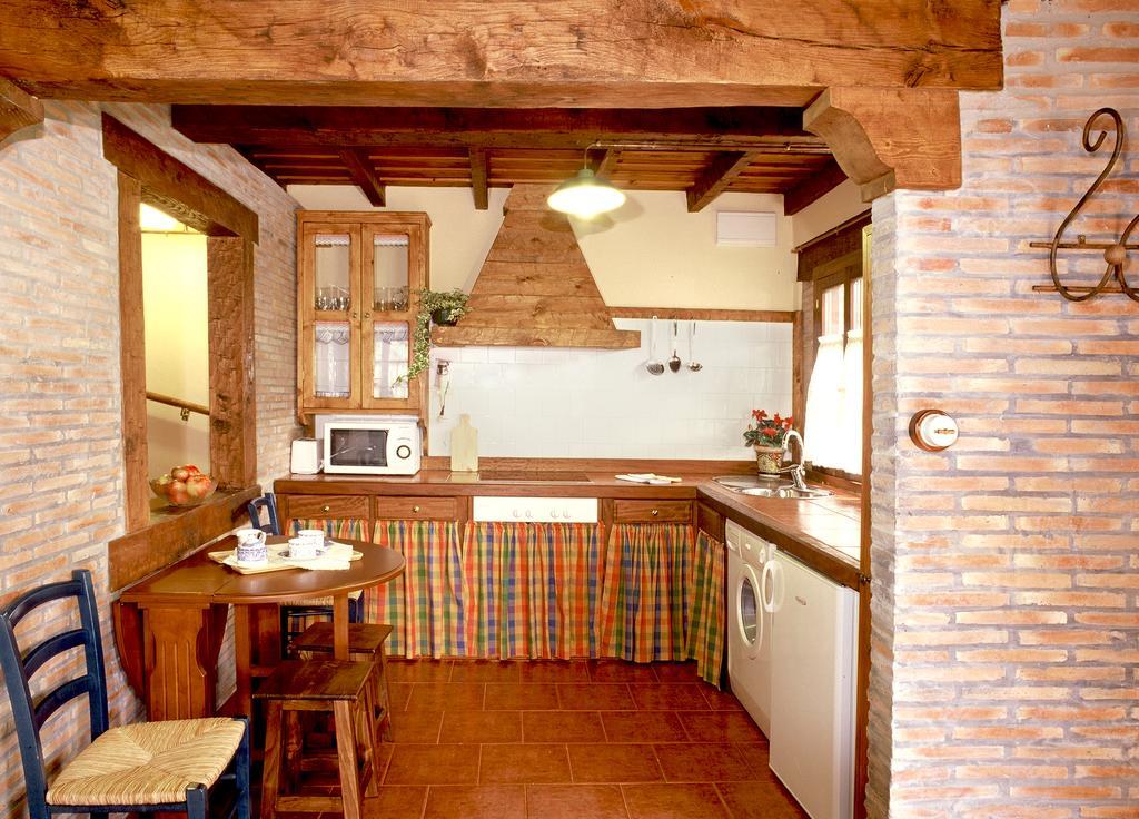 Casa Rural La Riba Sames Екстер'єр фото