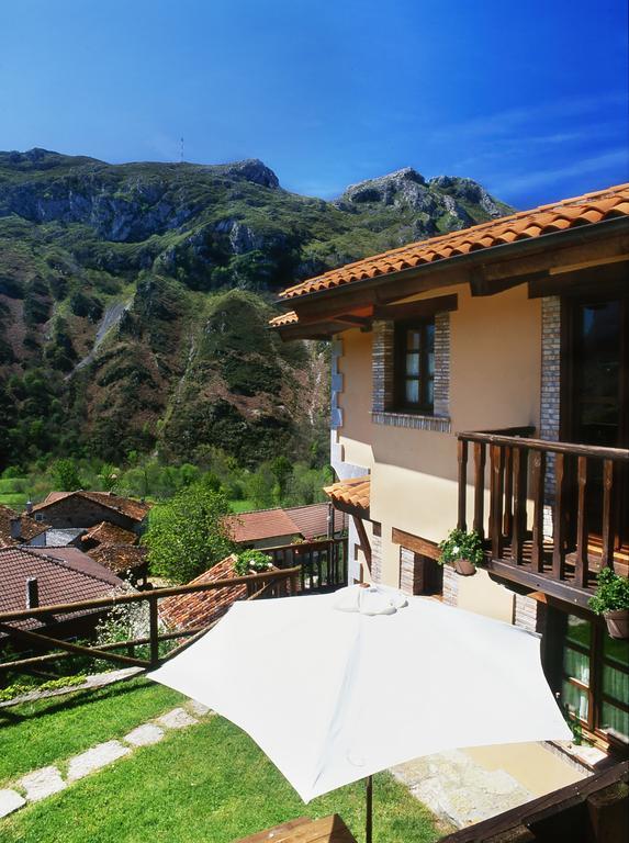 Casa Rural La Riba Sames Екстер'єр фото