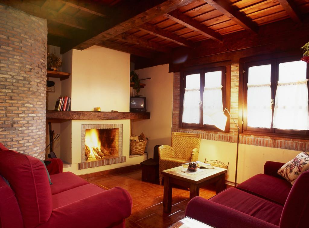 Casa Rural La Riba Sames Екстер'єр фото